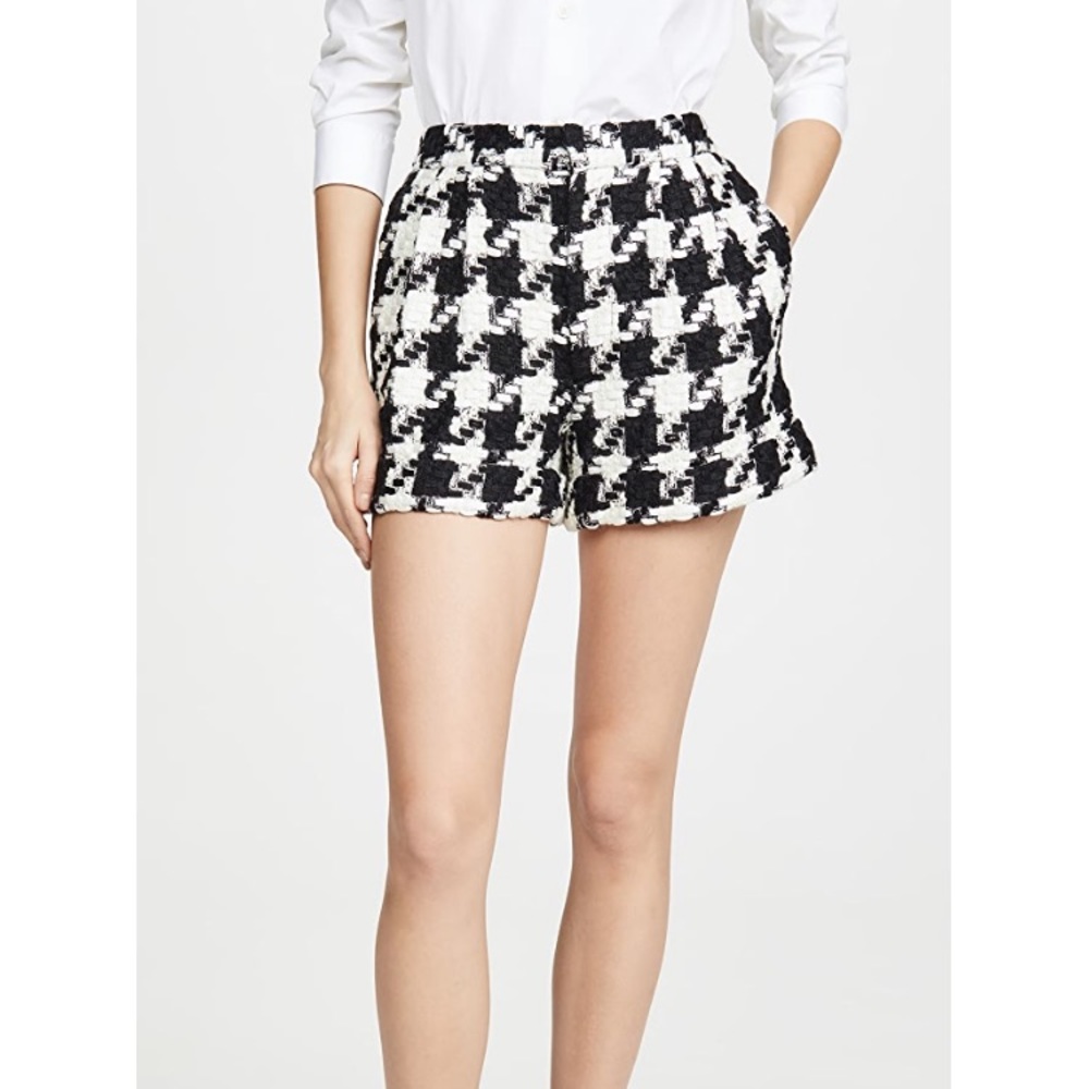 alice + olivia
Conry Pleated Cuff Shorts